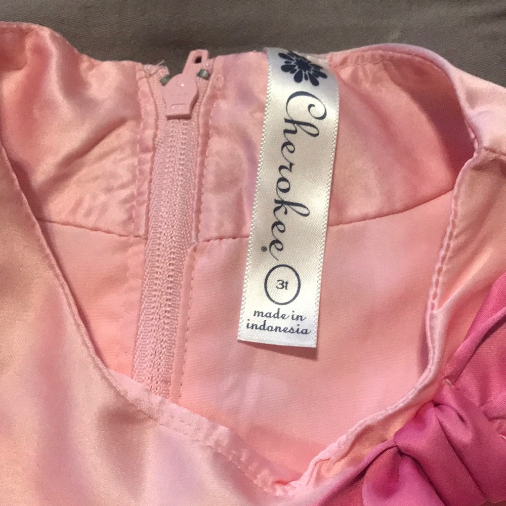 Cherokee little girl dress perfect for spring and summer days